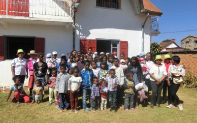 Ambiance festive au centre de nutrition Mahereza